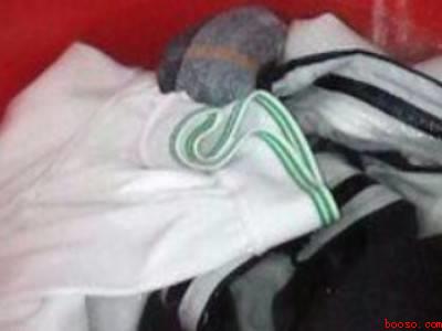 纯棉衣服上的水彩笔怎么洗