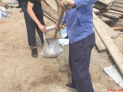 住一楼下大雨怎么防进水