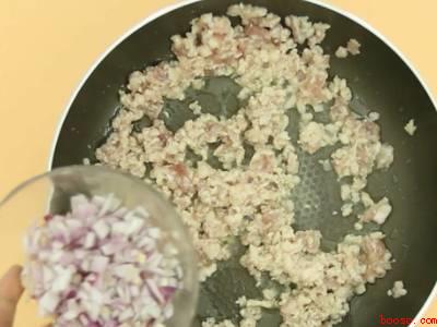 饼的做法(披萨饼的做法的具体操作步骤)