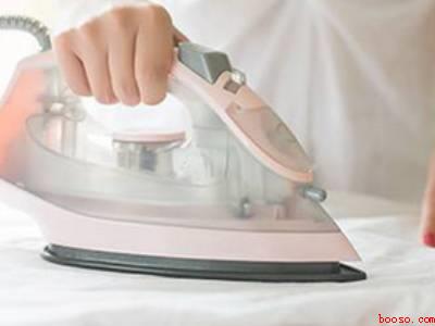 衬衫领子立起来小妙招