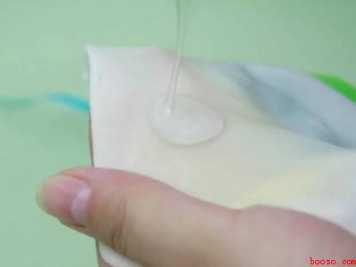 药渍用什么可以洗掉