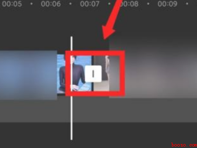 剪映怎么把两个视频无缝衔接（演示机型:Iphone 13）