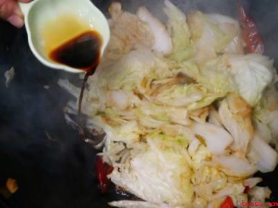 醋白菜怎么炒的（醋白菜怎么炒的具体操作步骤）