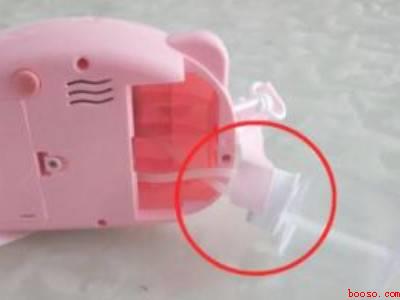 泡泡机玩具怎么放泡泡水（泡泡机玩具怎么放泡水的具体操作步骤）