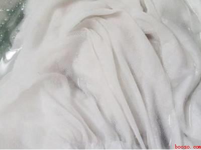 白衣服有油渍怎么洗干净