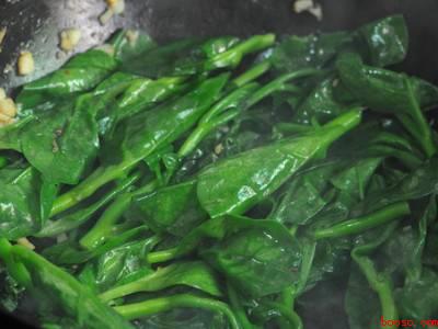 大叶木耳菜怎么做好吃(大叶木耳菜怎么做好吃共有5步)