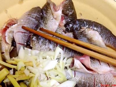 二三两的小鲤鱼怎么做好吃