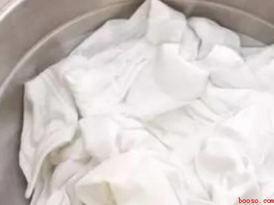 孩子衣服上的顽固油渍怎么去除