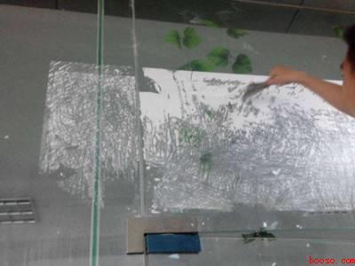 胶纸的粘性怎么去除