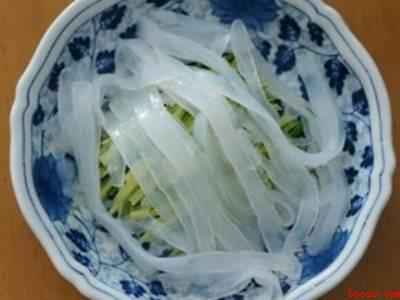 凉粉怎么做才能有筋道不会断