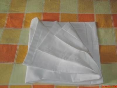 尿布怎么叠成三角裤