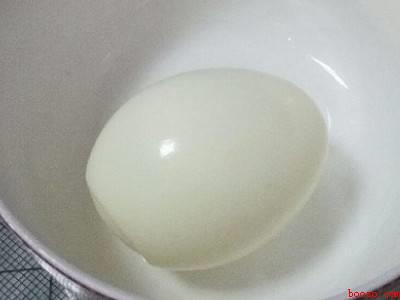 刮完胡子如何处理青色