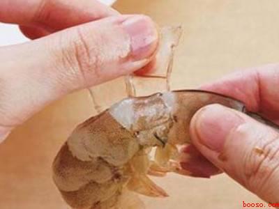 活虾怎么快速剥虾壳