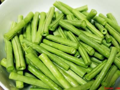 豆角怎样煮翠绿不变色