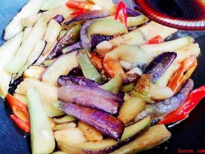 茄子炒辣椒怎么做