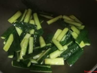 牛肉黄瓜条怎么做好吃