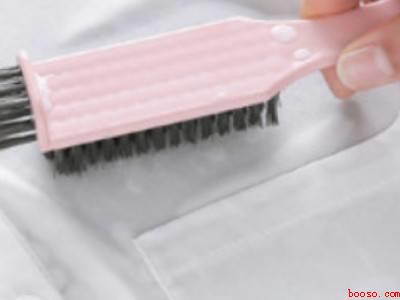 纯棉衣服上的水彩笔怎么洗