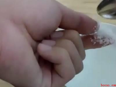 ab滴胶弄到手上怎么办