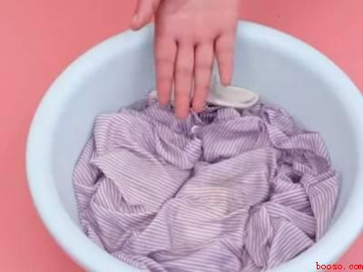 衣服发霉了用什么能洗掉