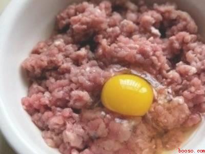 纯肉馅饺子怎么调馅