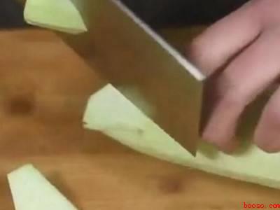 茄子滚刀块怎么切