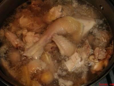 高压锅鸡汤压几分钟