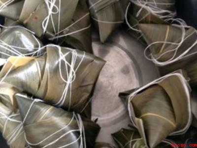 黑米包粽子怎么做好吃