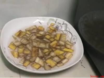 蟑螂卵怎么彻底清除