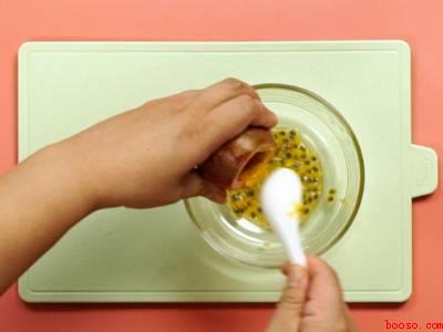 新鲜百香果怎么吃