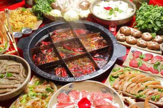 火锅起源于中国哪里(火锅是在四川等南部地区兴起的)