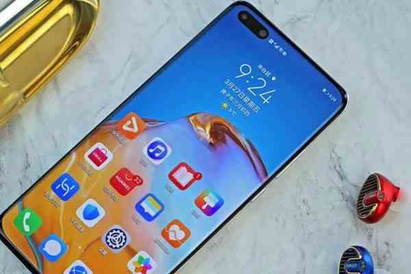 手机触屏一直自己点是怎么了(手机触屏一直自己点的原因)