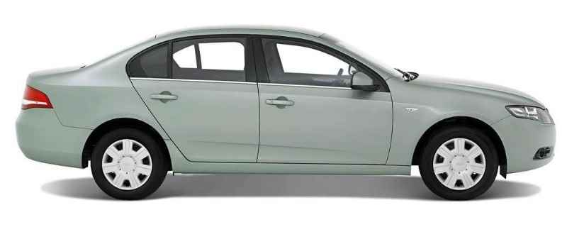 别克英朗xt和英朗的区别是什么(XT为别克英朗原版轿车 GT为三厢轿车)