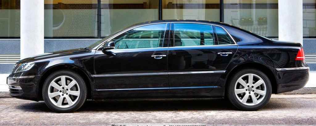 phaeton是大众系列的什么车(大众Phaeton辉腾的第一代车型于2002年首发于日内瓦国)