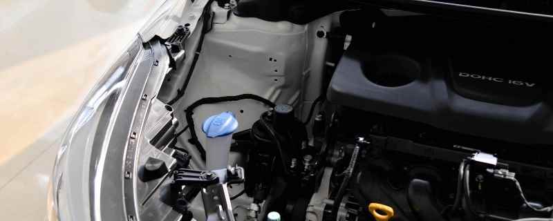 起亚k3发动机材质是什么