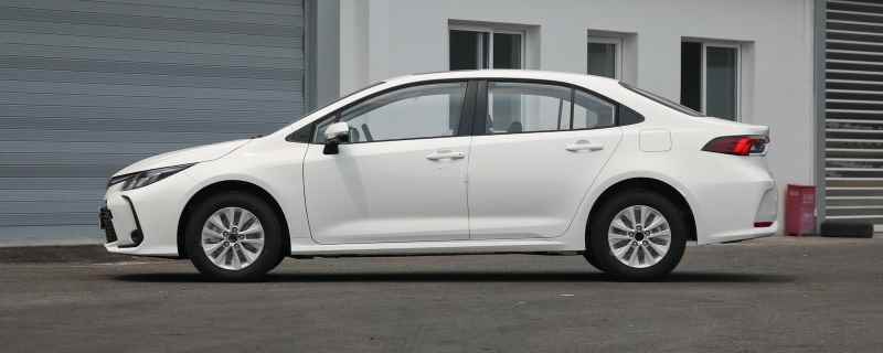 汽车模型品牌有哪些(汽车模型(静态仿真模型车)与玩具车的区别)