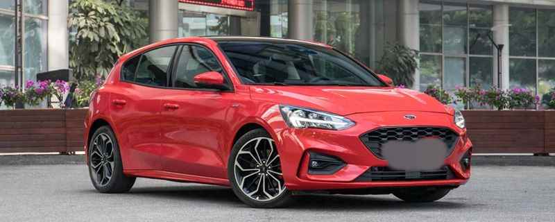 经典福克斯两厢油耗是多少(福克斯两厢工信部综合油耗为5)