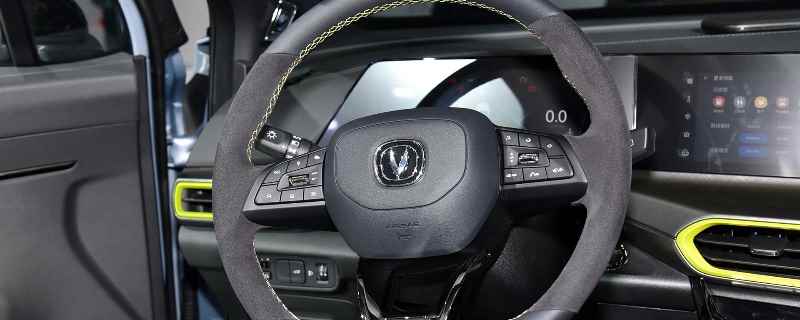 方向盘跑偏是什么原因造成的(汽车方向盘跑偏的原因)