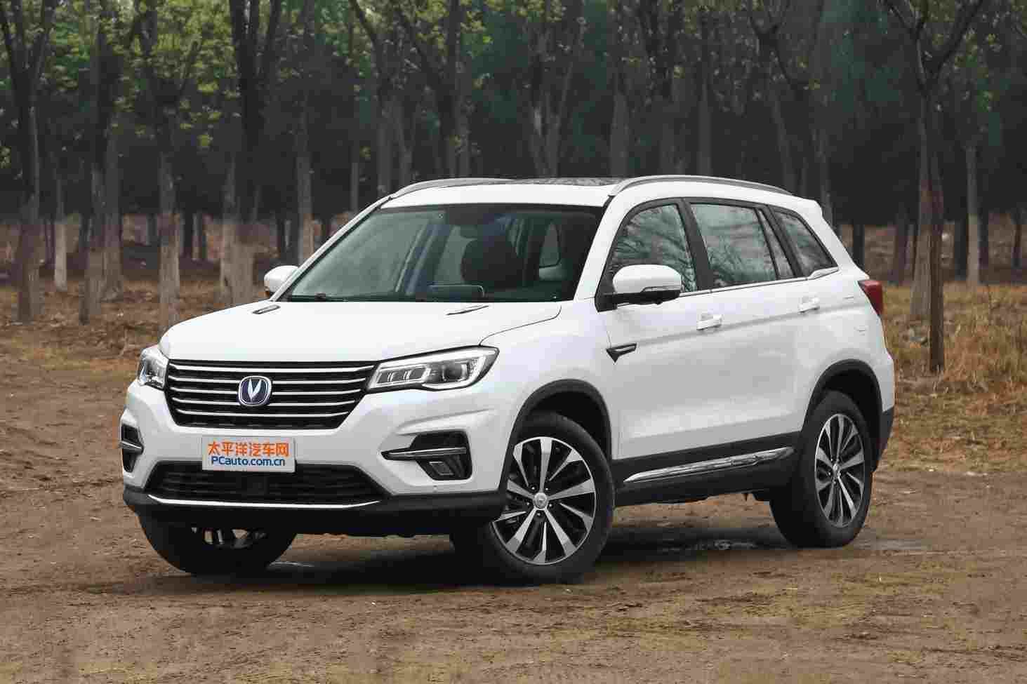 8万的车车损险多少钱(买车要交的保险里有交强险950元(查成交价|参配|优惠政策))