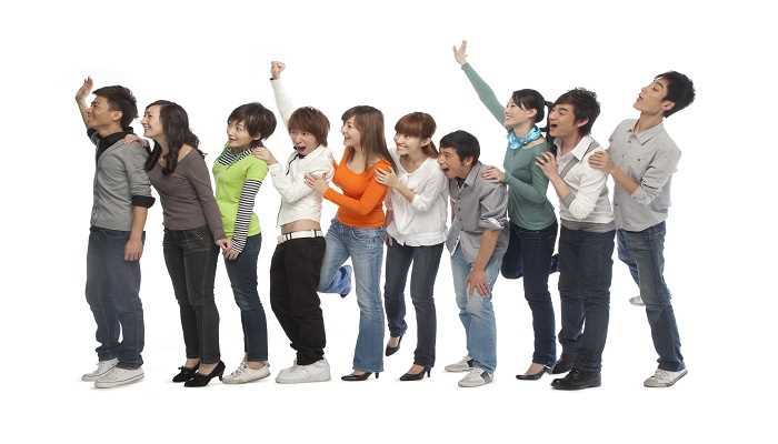 女人梦见排队打饭