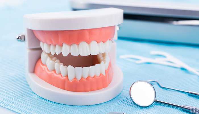 梦见掉了两颗牙齿是什么意思