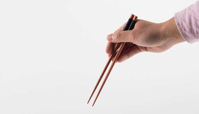 合金筷子的危害(合金筷子是对身体无害的)