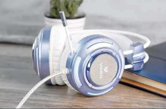 耳机插上还是外放是怎么回事