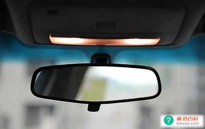 自动防眩目后视镜和手动防眩目后视镜的区别