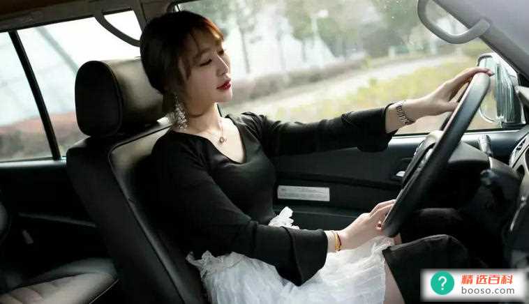 方向盘打起来很重原因是什么