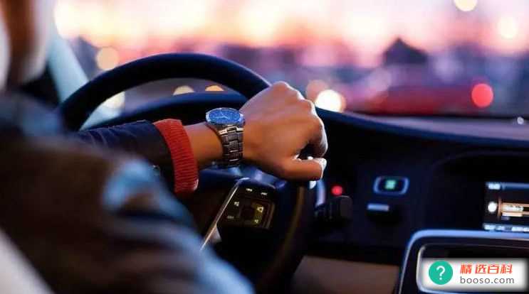 汽车转弯时有异响是什么原因