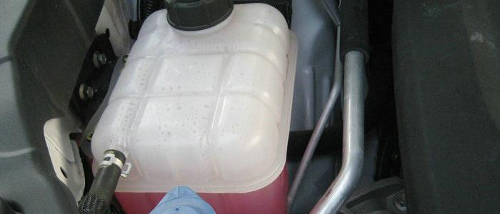 如何修补发动机水箱漏水