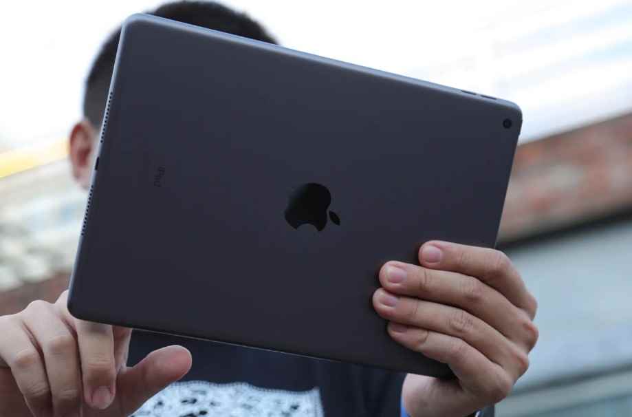 ipad2021用一代笔还是二代笔(iPad2021支持第一代ApplePencil)