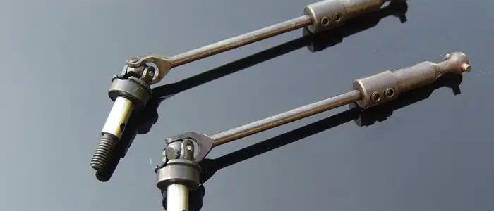 汽车万向节在哪个部位