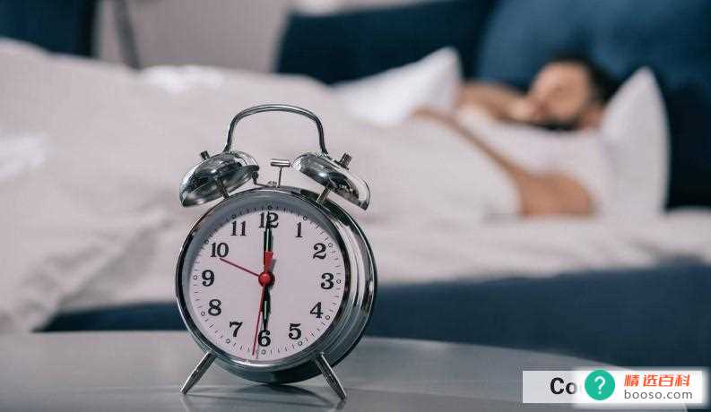 晚上梦太多怎么办(如何调整自己的睡眠姿势)