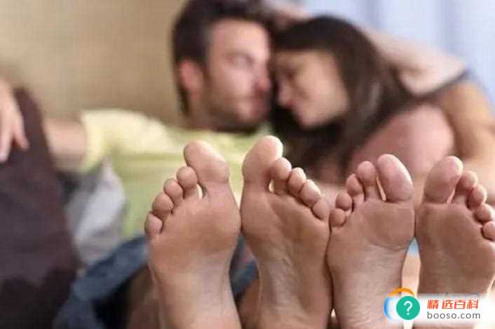 夫妻生活注意事项(男女双方在进行夫妻生活时需要注意多方面的问题)